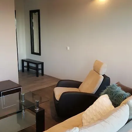 Apartament Grasen شقة *